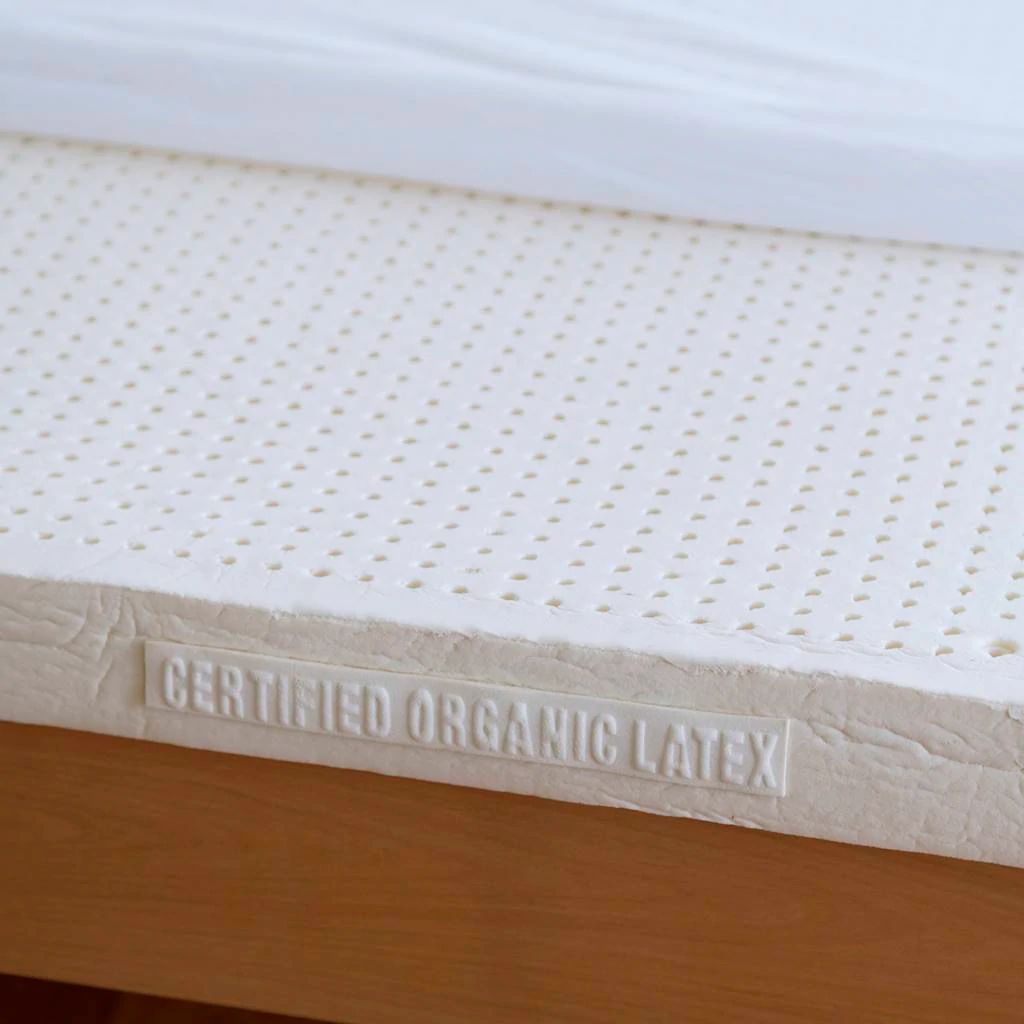 dotted organic latex mattress